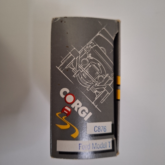 CORGI CLASSICS  FORD MODEL T VAN  C876   DICKINS & JONES   Limited Ed. - Picture 5 of 6